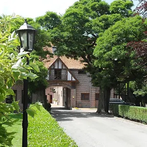 Hotel Le Domaine Des Cigognes