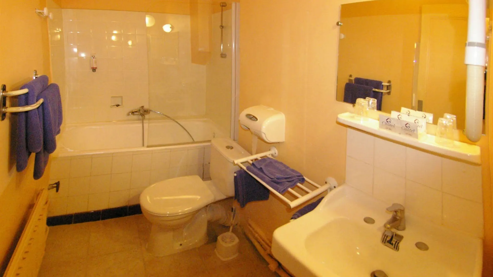Hotel La Maison D'Ete Salon-de-Provence